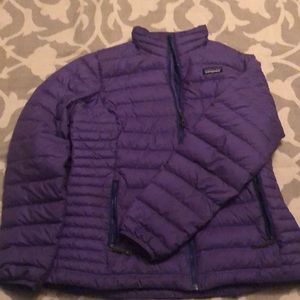 Patagonia down sweater jacket- good condition!